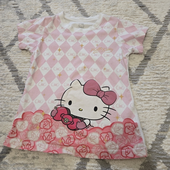 🆕️3/$50🎆Hello Kitty T-Shirt - Picture 1 of 4